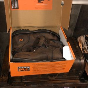 Mens steel toe boots size 14W New